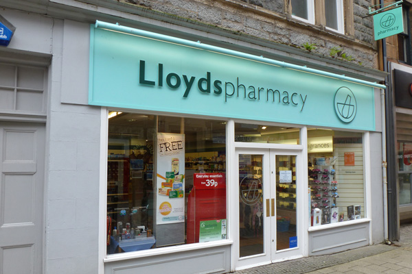 Llloyds Pharmacy on Fort William High Street